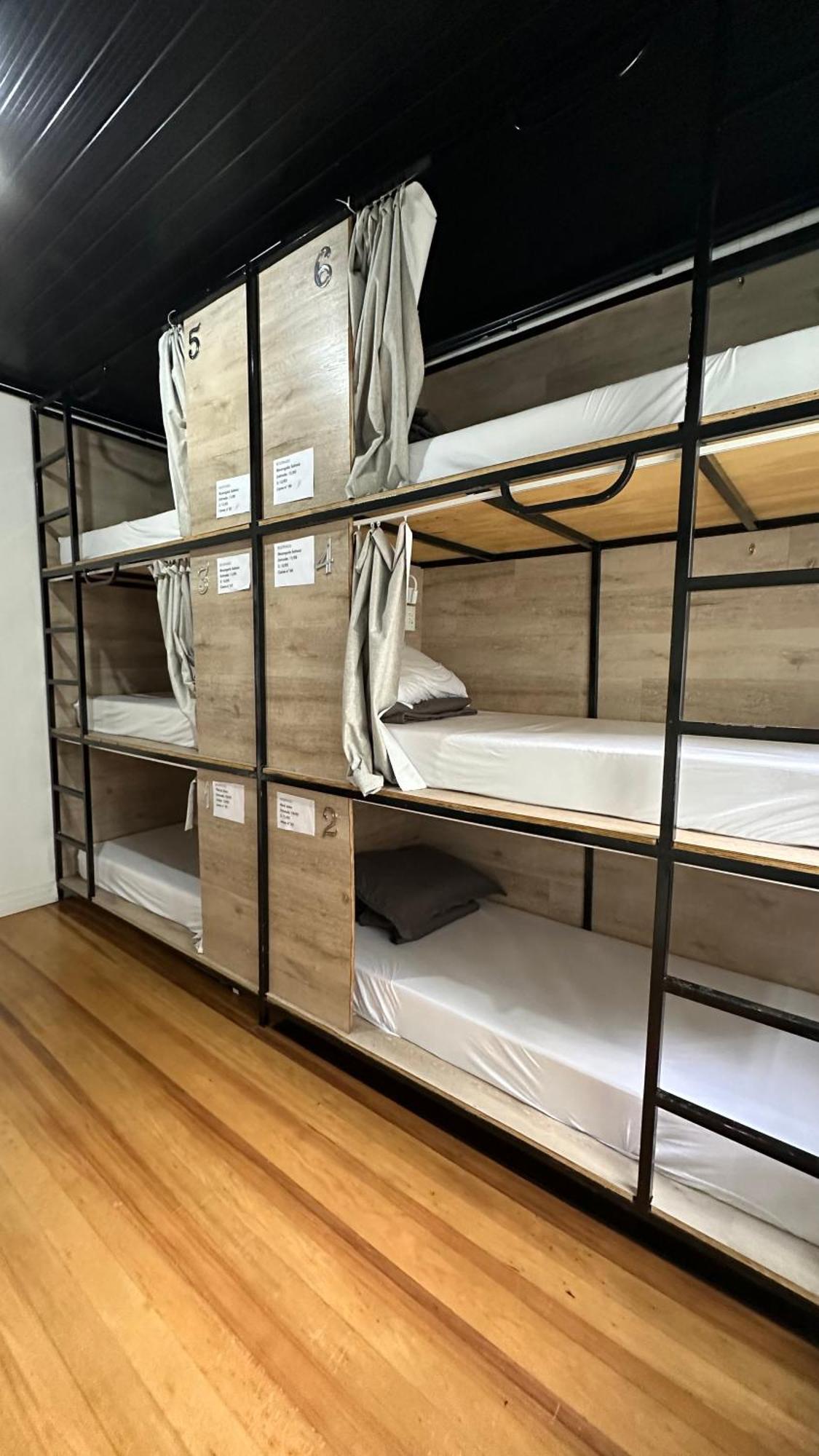 Hostel Hug Brasil Curitiba Eksteriør billede